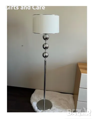 Висок лампион в бяло и инокс/ сребърно