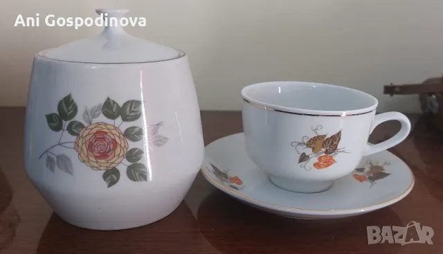 НОВ Сервиз за чай с подарък захарничка