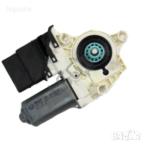 Моторче заден десен ел. стъклоповдигач Volkswagen Golf VI 2008-2016 ID: 141805, снимка 2 - Части - 48797536