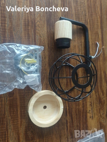 Стенна лампа, снимка 11 - Лампи за стена - 53030031