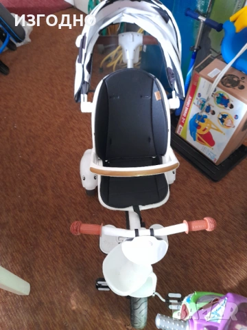 65€ CHIPOLINO*ДЕТСКА КОЛИЧКА ТРИКОЛКА ЗА РАЗХОДКА ЗАПАЗЕНА И НОВИ ДРЕХИ ПОДАРЪК, снимка 2 - Детски велосипеди, триколки и коли - 54007458