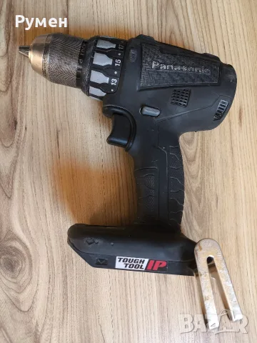 Акумулаторен безчетков винтоверт Panasonic с двойно напрежение 14,4 V и 18 V САМО БОДИ