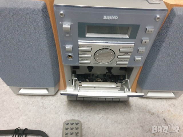 Аудиосистема Sanyo DA170 с две колони и дистанционно. Всичко и работи. В много добро състояние е. Им, снимка 6 - Аудиосистеми - 39058642