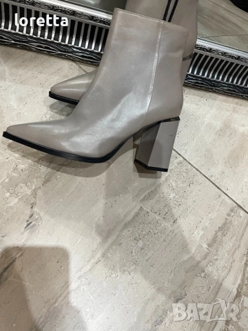 Боти от естествена кожа , снимка 4 - Дамски боти - 52206179