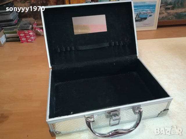 АЛУМИНИЕВ КУФАР ОТ ГЕРМАНИЯ 2102241612, снимка 2 - Колекции - 44401846