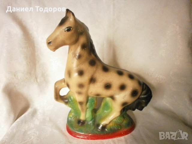 Стара Керамична Фигура, Статуетка на Кон