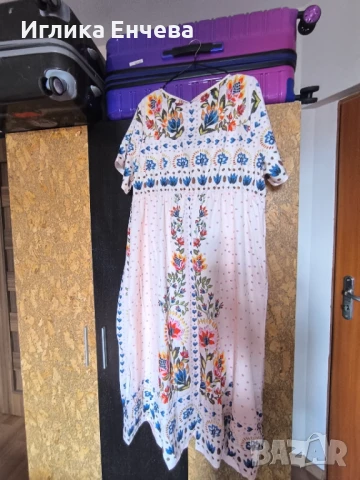 Сатениран комплект от две части , снимка 4 - Комплекти - 50829259