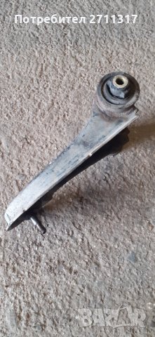 Носач горен ляв за Мерцедес w202 , снимка 3 - Части - 39884610