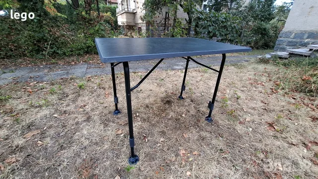 Продавам сгъваема къмпинг маса Westfield Aircolite Black 100 x 68 cm
