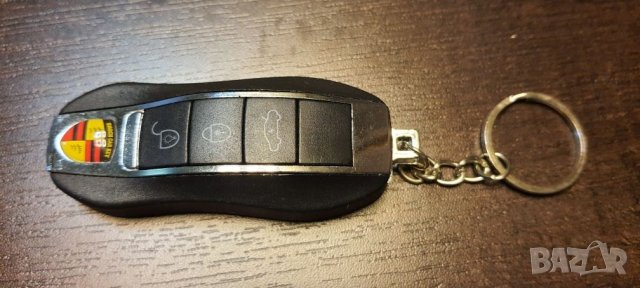 Порше-лазер и прожектор ключ