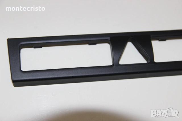 Розетка авариен бутон Audi A3 8P (2003-2008г.) 8P0863321C / 8P0 863 321 C / двоен дин, снимка 2 - Части - 53197605