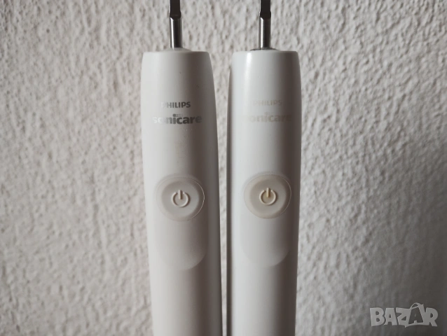 2 броя Philips Sonicare HX367 бяла, снимка 3 - Други - 47556268