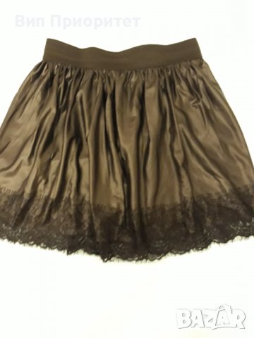 Къса кожена пола с коприна и дантела, супер модерна и луксозна, ластичен колан на кръста, богато раз, снимка 2 - Поли - 37446431