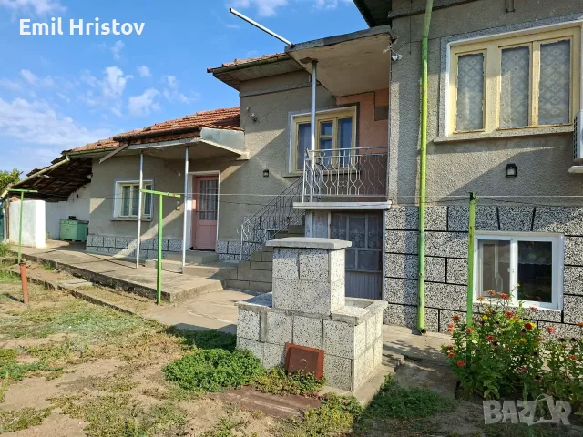 Продава се къща в гр. Две могили., снимка 3 - Къщи - 56522235