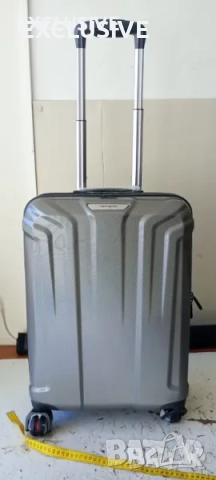 НОВ Бизнес куфар Самсонайт нов с ЮСБ -30% от цената!