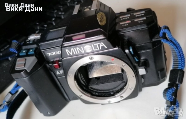 тяло фотоапарати Canon EOS 500N и Minolta 7000, снимка 11 - Фотоапарати - 36918017