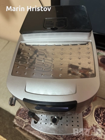 Кафемашина Delonghi MagnificaS, снимка 3 - Кафемашини - 56153297
