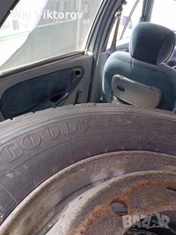 Гуми за камиони 315 70 22.5, снимка 4 - Гуми и джанти - 51272679
