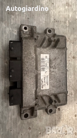 Компютър за двигател / ECU / Моторен компютър за Renault Twingo -  8201076690 / 8200700695