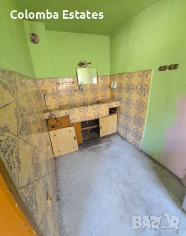 Двуетажна масивна къща с 1/2 дк двор в гр. Смолян, снимка 12 - Къщи - 51523427