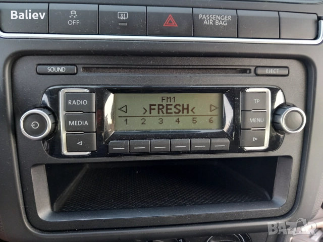 VW RCD210 MP3 медия, снимка 4 - Аксесоари и консумативи - 51638099