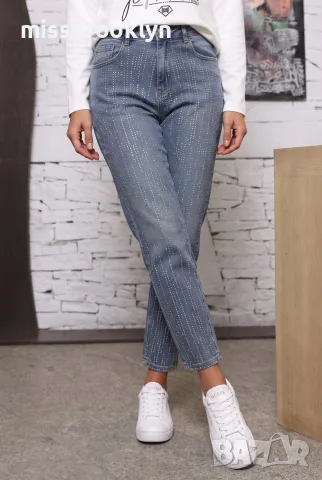 Дънки “Crystal Line Denim” – светъл деним с камъчета арт.8037