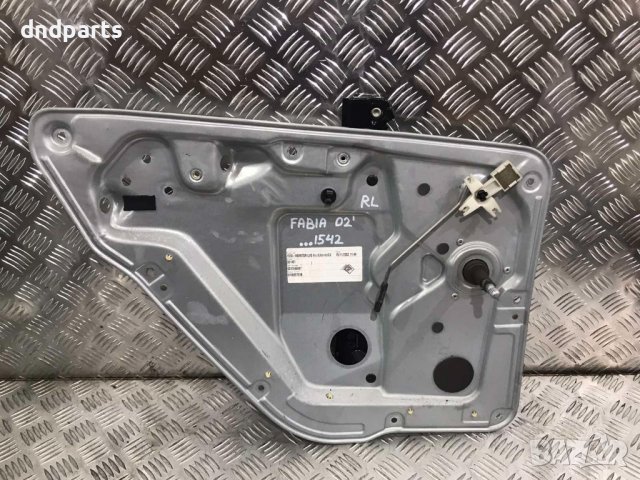 Заден ляв стъклоповдигач Skoda Fabia,2002г.