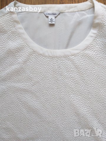 calvin klein страхотна дамска тениска КАТО НОВА, снимка 5 - Тениски - 35505529