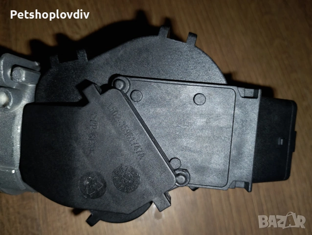 Продавам чисто ново моторче за чистачки, Частта е нова, неизползвана , снимка 8 - Части - 53963937