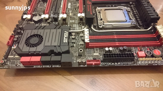 ASUS RAMPAGE IV Extreme LGA2011 + Intel Core i7-4960X Extreme Edition + 32GB DDR3, снимка 3 - Дънни платки - 54357949
