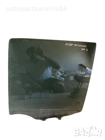 Стъкло за задна лява врата за Nissan Pathfinder (2009)