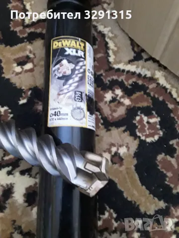 Свредло Dewalt ф40 /540 мм, снимка 3 - Други машини и части - 49230102