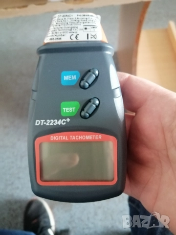 Лазерен оборотомер, снимка 6 - Измервателни инструменти - 52060711