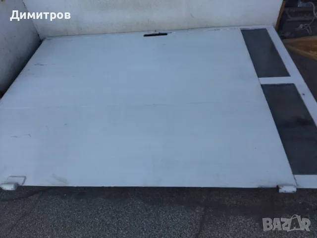 Гаражна врата, снимка 1