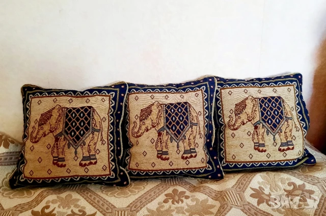 Комплект декоративни възглавници с ориенталски шарки, снимка 3 - Възглавници - 50909998
