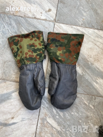 Продавам зимни танкистки ръкавици от Бундесвера., снимка 5 - Екипировка - 52219607