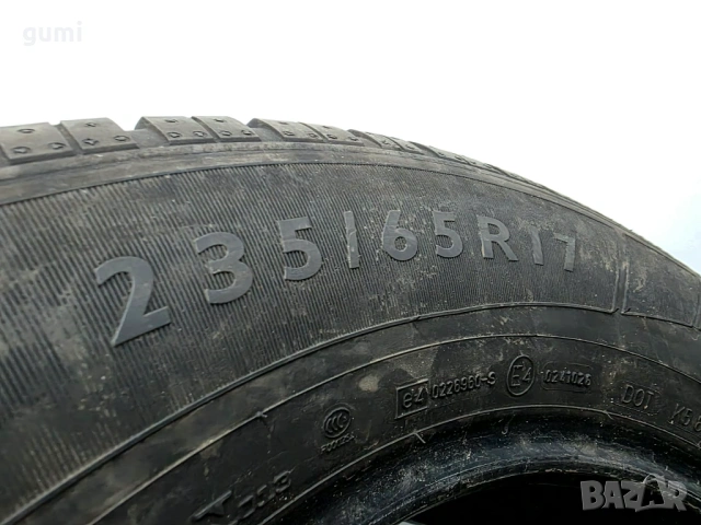 2бр зимни гуми 235/65/17 DUNLOP L05325 , снимка 4 - Гуми и джанти - 54023445