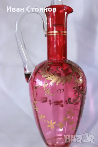 Антикварна рубинена кристална гарафа /декантер/ с позлата от 19 век в стил Bohemia, снимка 4 - Антикварни и старинни предмети - 49126400