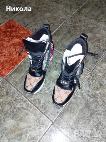 Дамски маратонки,,Гучи", снимка 2 - Маратонки - 49794702