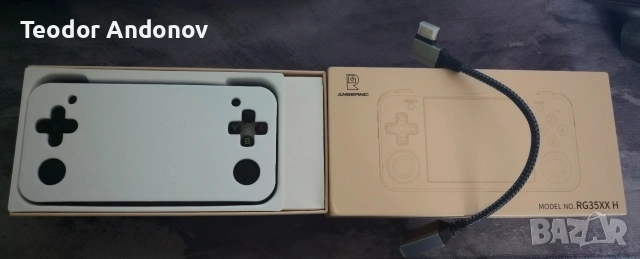 Преносима ретро конзола Anbernic RG35XXH 