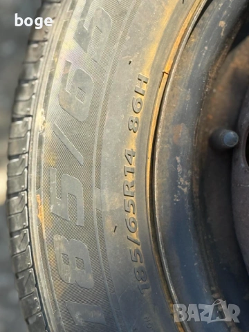  2 Летни гуми с джанти за Ford Fiesta  185х65х14, снимка 3 - Гуми и джанти - 54333475