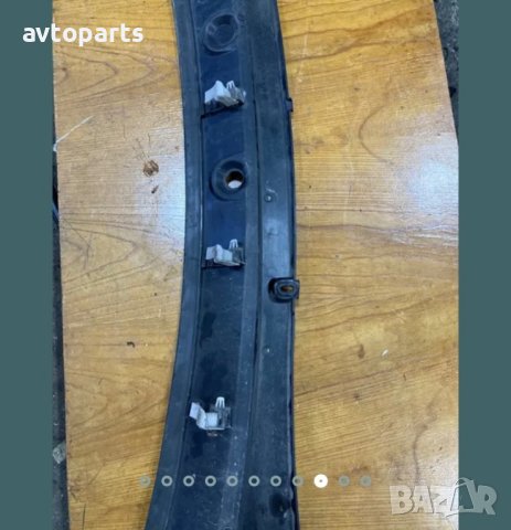 Movano Master 2012 година Лайсна под предно стъкло, снимка 9 - Части - 40717507