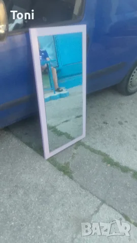 тоалетка от мдф по поръчка с огледало и етажерка , снимка 2 - Етажерки - 55985957