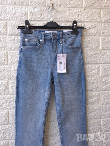 Дамски дънки Mango с висока талия - 33 лв., снимка 3 - Дънки - 52773550