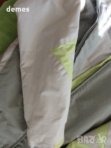 Импрегнирано  дамско яке сиво и резеда зелено DECATHLON, снимка 2 - Якета - 30924492