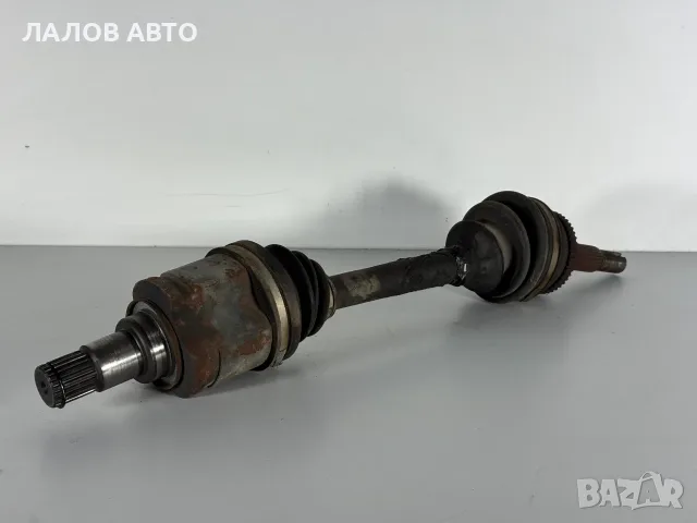 Предна Лява Полуоска Тойота Авенсис Т25 2.2 Дизел (03-08г) F/L Poluoska Toyota Avensis T25 2.2 D-4D
