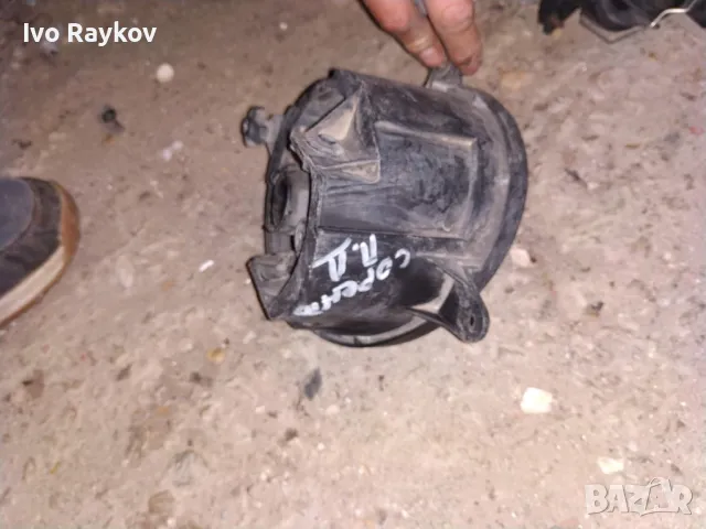 Ляв и десен халоген за KIA Sorento 2.5 CRDi (2002), снимка 6 - Части - 47313386