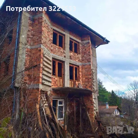 Продавам къща 456 кв/м , снимка 4 - Къщи - 45916377