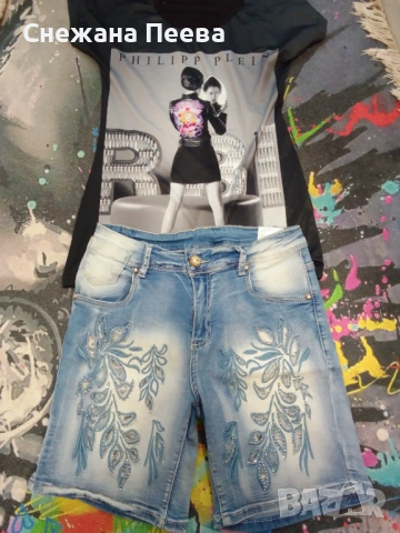 Разпроджба на тениски, топове, къси панталони