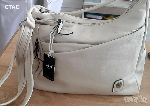 Нова ,стилна чанта с дълга дръжка, снимка 2 - Чанти - 51785773